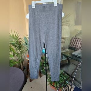 Forever 21 Gray Leggings Women’s Size L Stretch Soft Basic Pants